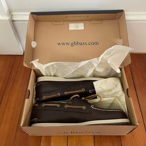 G.H. Bass & CO. Leather boat shoes
